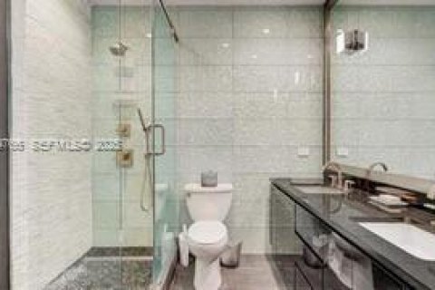 Copropriété à vendre à Hallandale Beach, Floride: 2 chambres, 132.11 m2 № 2019149 - photo 30