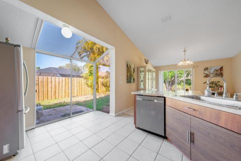 Casa en venta en Port Charlotte, Florida, 3 dormitorios, 160.91 m2 № 2251687 - foto 7