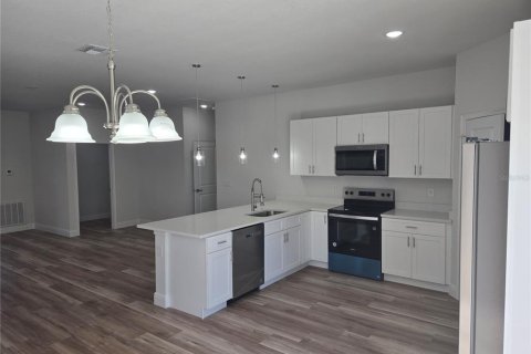 Casa en alquiler en Ocala, Florida, 4 dormitorios, 170.29 m2 № 1670127 - foto 5