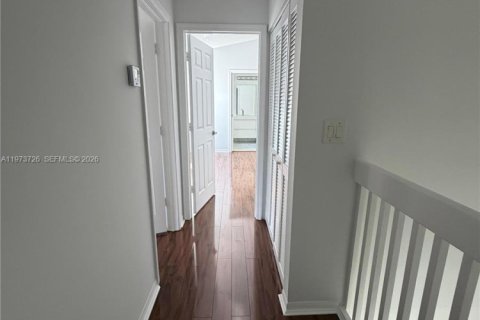 Condominio en alquiler en Hollywood, Florida, 3 dormitorios, 149.02 m2 № 2033442 - foto 13