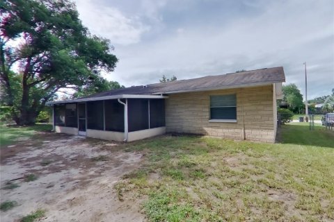 House in Seffner, Florida 3 bedrooms, 120.4 sq.m. № 1911078 - photo 17
