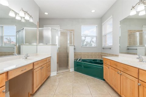 Touwnhouse à vendre à Palmetto, Floride: 4 chambres, 264.59 m2 № 2436763 - photo 17