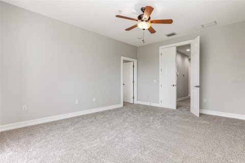 Touwnhouse à vendre à Palmetto, Floride: 4 chambres, 264.59 m2 № 2436763 - photo 16
