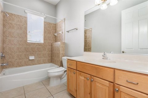 Touwnhouse à vendre à Palmetto, Floride: 4 chambres, 264.59 m2 № 2436763 - photo 21