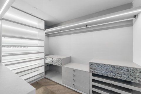 Copropriété à vendre à Bal Harbour, Floride: 2 chambres, 213.3 m2 № 1991727 - photo 20