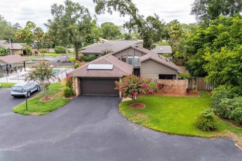 House in Sanford, Florida 3 bedrooms, 188.5 sq.m. № 1818934 - photo 5