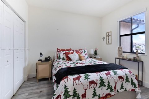 Снять в аренду таунхаус в Майами, Флорида 4 спальни, 164.34м2, № 1976262 - фото 21