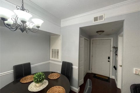 Condo in Orlando, Florida, 2 bedrooms  № 2231617 - photo 7
