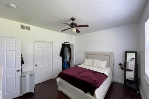 Condo in Orlando, Florida, 2 bedrooms  № 2231617 - photo 18