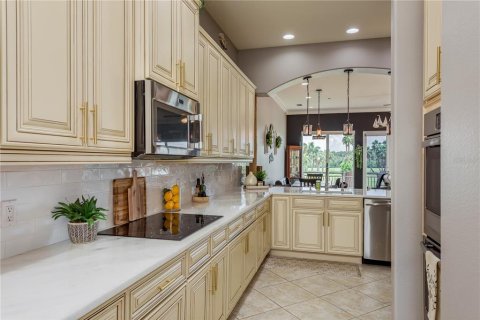Adosado en venta en Tarpon Springs, Florida, 2 dormitorios, 240.43 m2 № 1877177 - foto 17
