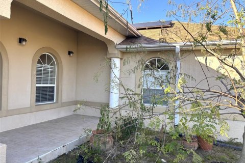 House in Ocala, Florida 2 bedrooms, 209.59 sq.m. № 2239997 - photo 6