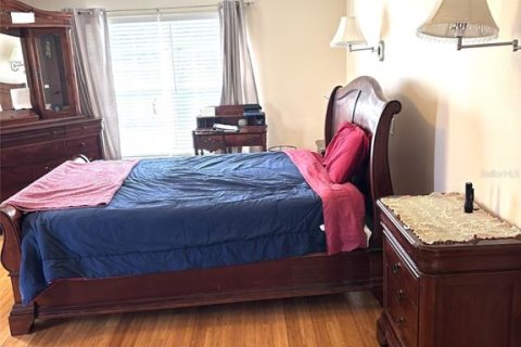 House in Ocala, Florida 2 bedrooms, 209.59 sq.m. № 2239997 - photo 13