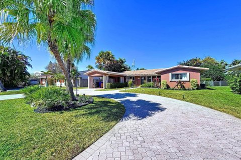 Villa ou maison à vendre à Lauderdale-by-the-Sea, Floride: 3 chambres, 178.74 m2 № 2087958 - photo 3