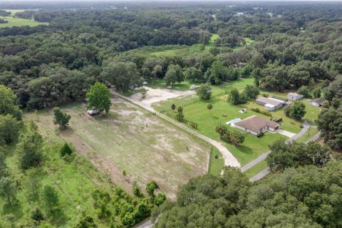 Casa en venta en Ocala, Florida, 4 dormitorios, 226.22 m2 № 1298409 - foto 5