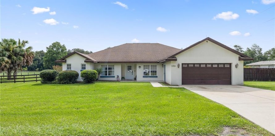 Casa en Ocala, Florida 4 dormitorios, 226.22 m2 № 1298409