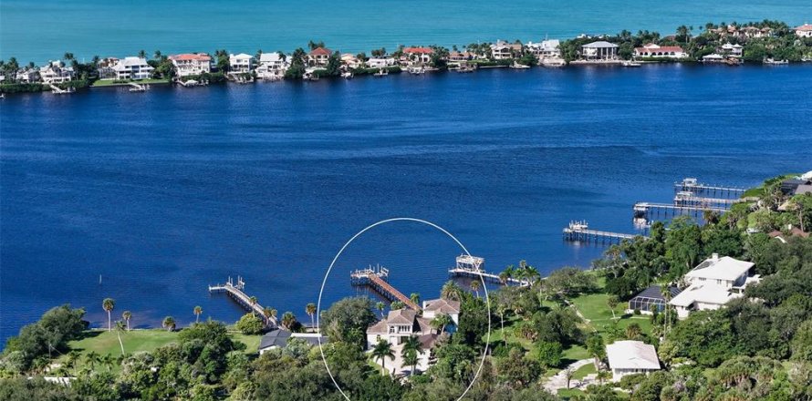 Villa ou maison à Nokomis, Floride 4 chambres, 566.8 m2 № 2432657