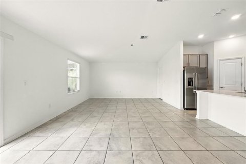 Casa en alquiler en Kissimmee, Florida, 3 dormitorios, 144.93 m2 № 1857740 - foto 9