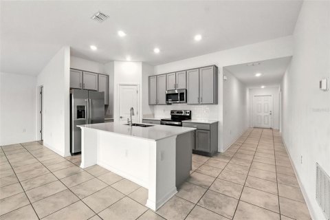 Casa en alquiler en Kissimmee, Florida, 3 dormitorios, 144.93 m2 № 1857740 - foto 5