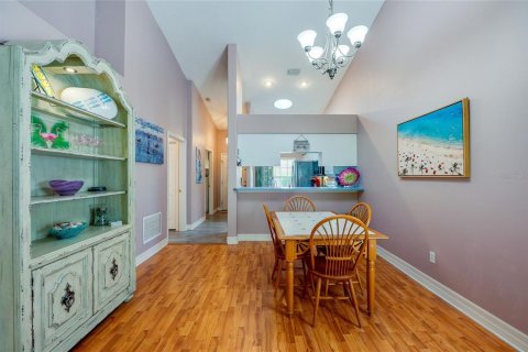 Villa ou maison à vendre à Port Orange, Floride: 2 chambres, 108.51 m2 № 2341715 - photo 7