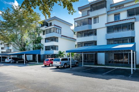 Купить кондоминиум в Майами, Флорида 2 спальни, 76.92м2, № 1961262 - фото 5