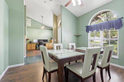 Casa en venta en Orange City, Florida, 3 dormitorios, 161.84 m2 № 2200038 - foto 8