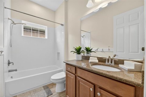 Купить виллу или дом в Аполло-Бич, Флорида 10 комнат, 291.9м2, № 1912207 - фото 16