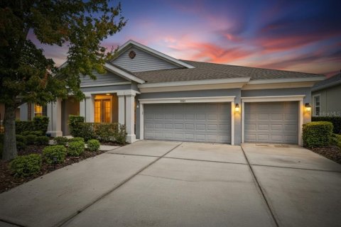 Купить виллу или дом в Аполло-Бич, Флорида 10 комнат, 291.9м2, № 1912207 - фото 7