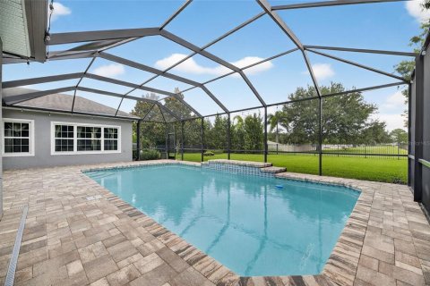 Купить виллу или дом в Аполло-Бич, Флорида 10 комнат, 291.9м2, № 1912207 - фото 2