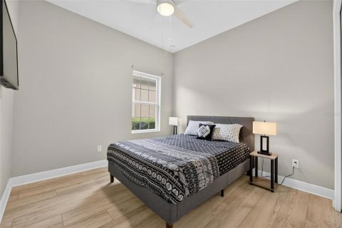 Купить виллу или дом в Аполло-Бич, Флорида 10 комнат, 291.9м2, № 1912207 - фото 17