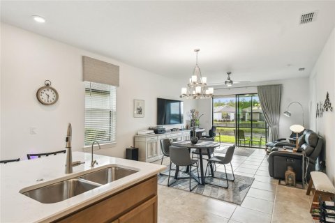 Casa en venta en Kissimmee, Florida, 2 dormitorios, 126.81 m2 № 1649343 - foto 15