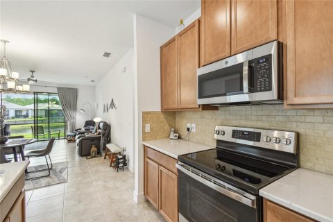 Casa en venta en Kissimmee, Florida, 2 dormitorios, 126.81 m2 № 1649343 - foto 12