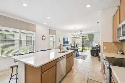 Casa en venta en Kissimmee, Florida, 2 dormitorios, 126.81 m2 № 1649343 - foto 13