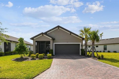 Casa en venta en Kissimmee, Florida, 2 dormitorios, 126.81 m2 № 1649343 - foto 2