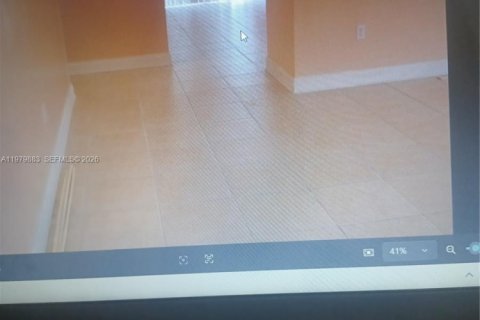 Villa ou maison à louer à Homestead, Floride: 3 chambres, 133.22 m2 № 2046324 - photo 2