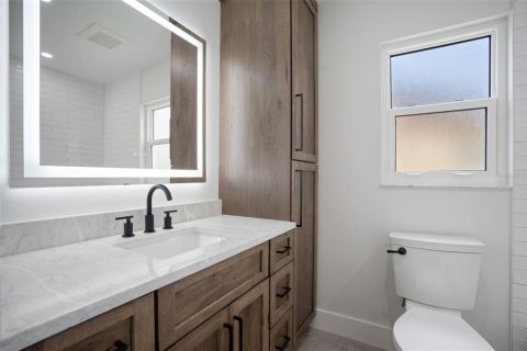 Villa ou maison à louer à Sarasota, Floride: 3 chambres, 154.96 m2 № 2097952 - photo 17
