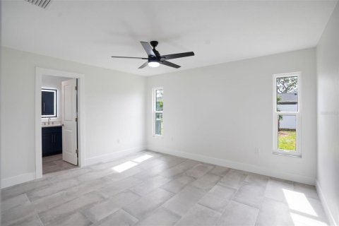 Villa ou maison à louer à Sarasota, Floride: 3 chambres, 154.96 m2 № 2097952 - photo 18