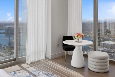Condo in Sunny Isles Beach, Florida, 4 bedrooms  № 1934525 - photo 28