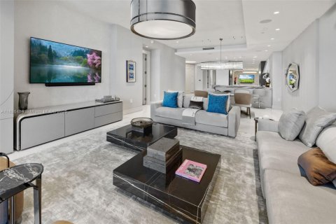 Condo in Sunny Isles Beach, Florida, 4 bedrooms  № 1934525 - photo 8