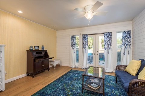 Villa ou maison à louer à Tarpon Springs, Floride: 2 chambres, 103.4 m2 № 2425607 - photo 11