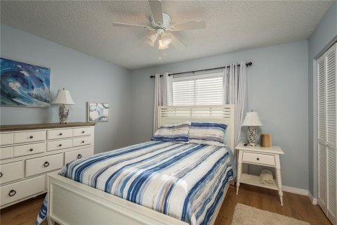 Villa ou maison à louer à Tarpon Springs, Floride: 2 chambres, 103.4 m2 № 2425607 - photo 23