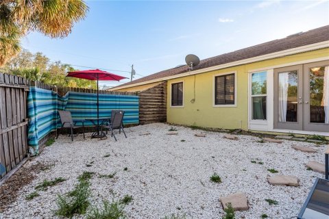 Villa ou maison à louer à Tarpon Springs, Floride: 2 chambres, 103.4 m2 № 2425607 - photo 28