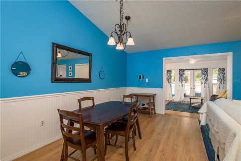 Villa ou maison à louer à Tarpon Springs, Floride: 2 chambres, 103.4 m2 № 2425607 - photo 14