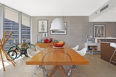 Condo in Miami, Florida, 3 bedrooms  № 1955143 - photo 14