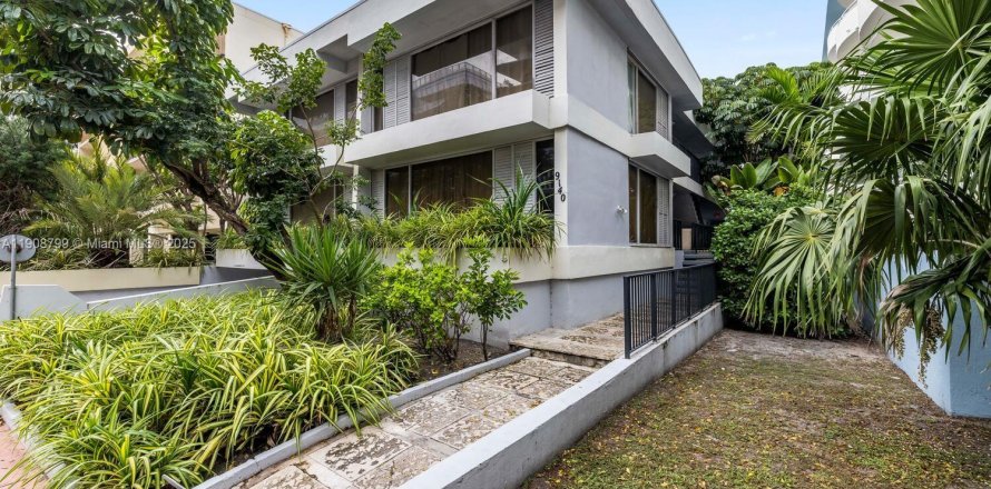 Condo à Surfside, Floride, 1 chambre № 1964665