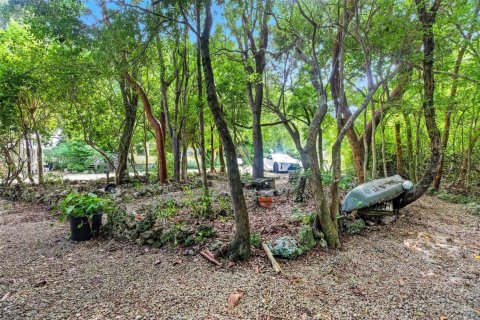 House in Tavernier, Florida 2 bedrooms, 73.86 sq.m. № 2034496 - photo 24