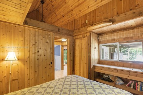 House in Tavernier, Florida 2 bedrooms, 73.86 sq.m. № 2034496 - photo 12