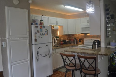 Copropriété à vendre à West Palm Beach, Floride: 1 chambre, 63.55 m2 № 1977230 - photo 8