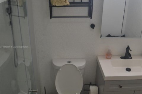 Copropriété à vendre à West Palm Beach, Floride: 1 chambre, 63.55 m2 № 1977230 - photo 16