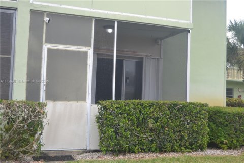 Copropriété à vendre à West Palm Beach, Floride: 1 chambre, 63.55 m2 № 1977230 - photo 13