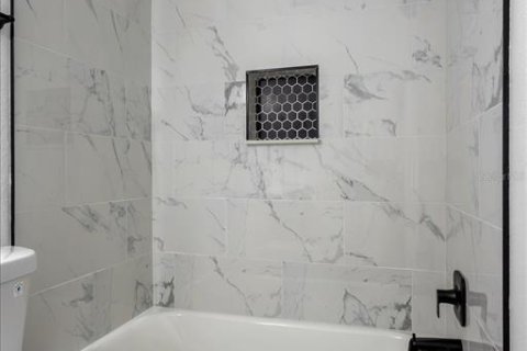 Купить дуплекс в Орландо, Флорида 8 комнат, 105.91м2, № 2095450 - фото 21